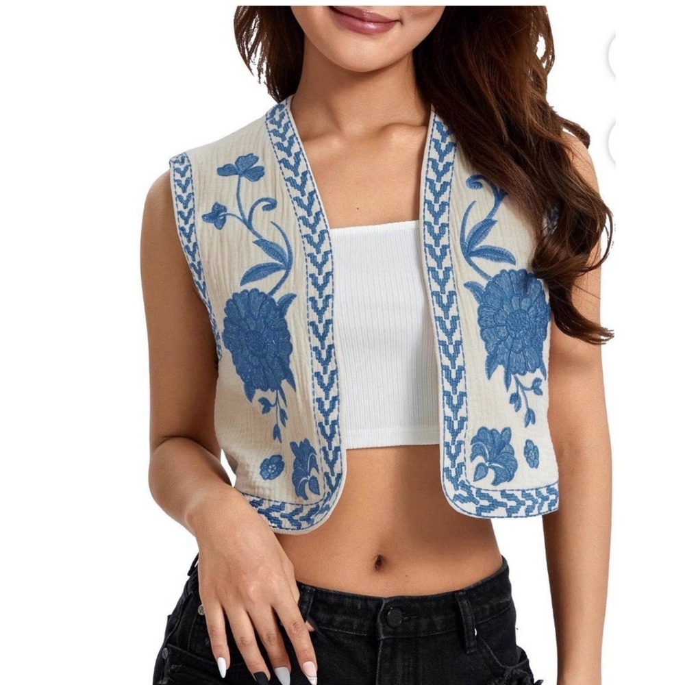 Embroidered Floral Vest Womens Large Cream Blue Boho Cropped Open Front Hippie
